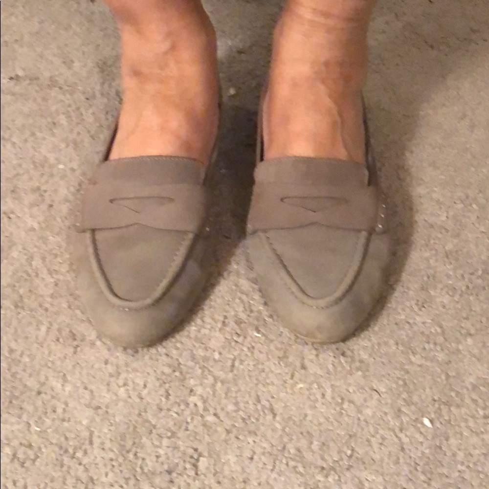 Aerosoles Gray loafers